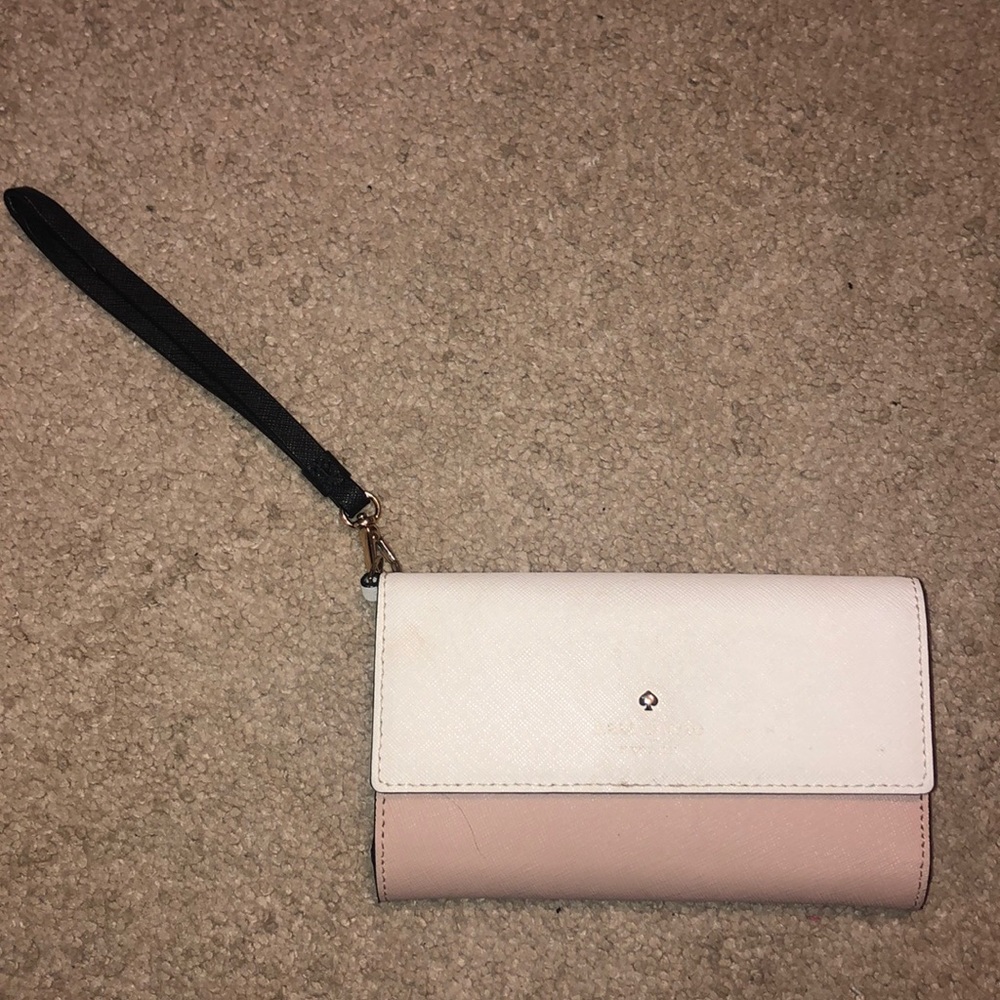 KATE SPADE WRISTLET FITS IPHONE 6, 7, 8